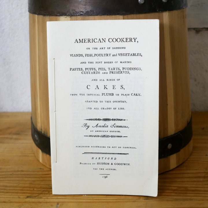 american-cookery_bk-626_web_p1180104_8ad5dd25-7efc-40f0-99a0-de77a1d70d22