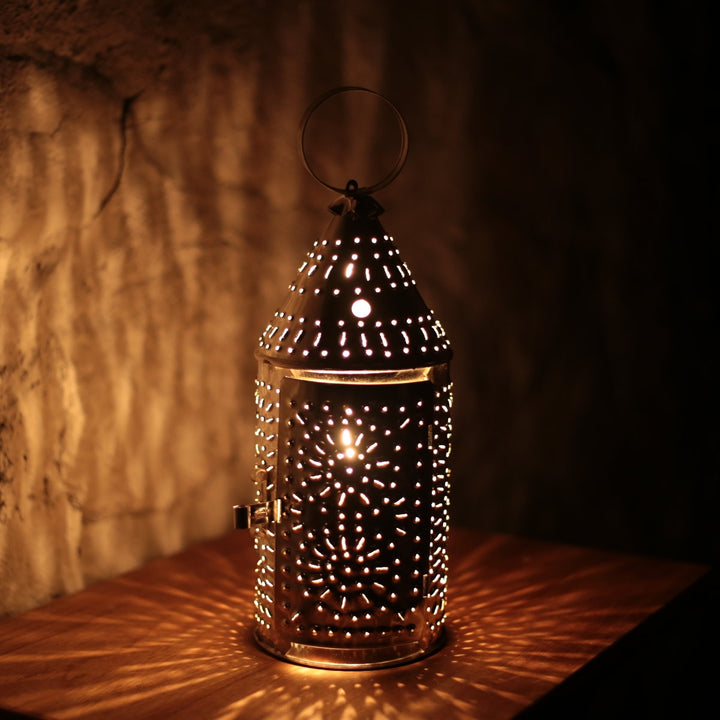 tin-lantern_tl-14_web_20180211-img_8602_a65258ba-f583-4d70-9f47-3bdd1da1a5e7